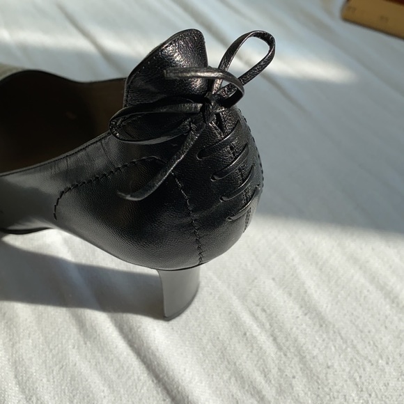 Nine West N-Chanting Black Leather Pumps - Picture 4 of 10